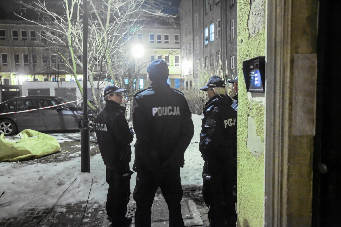 Gdańsk - podwórko kamienicy, w której doszło do zabójstwa