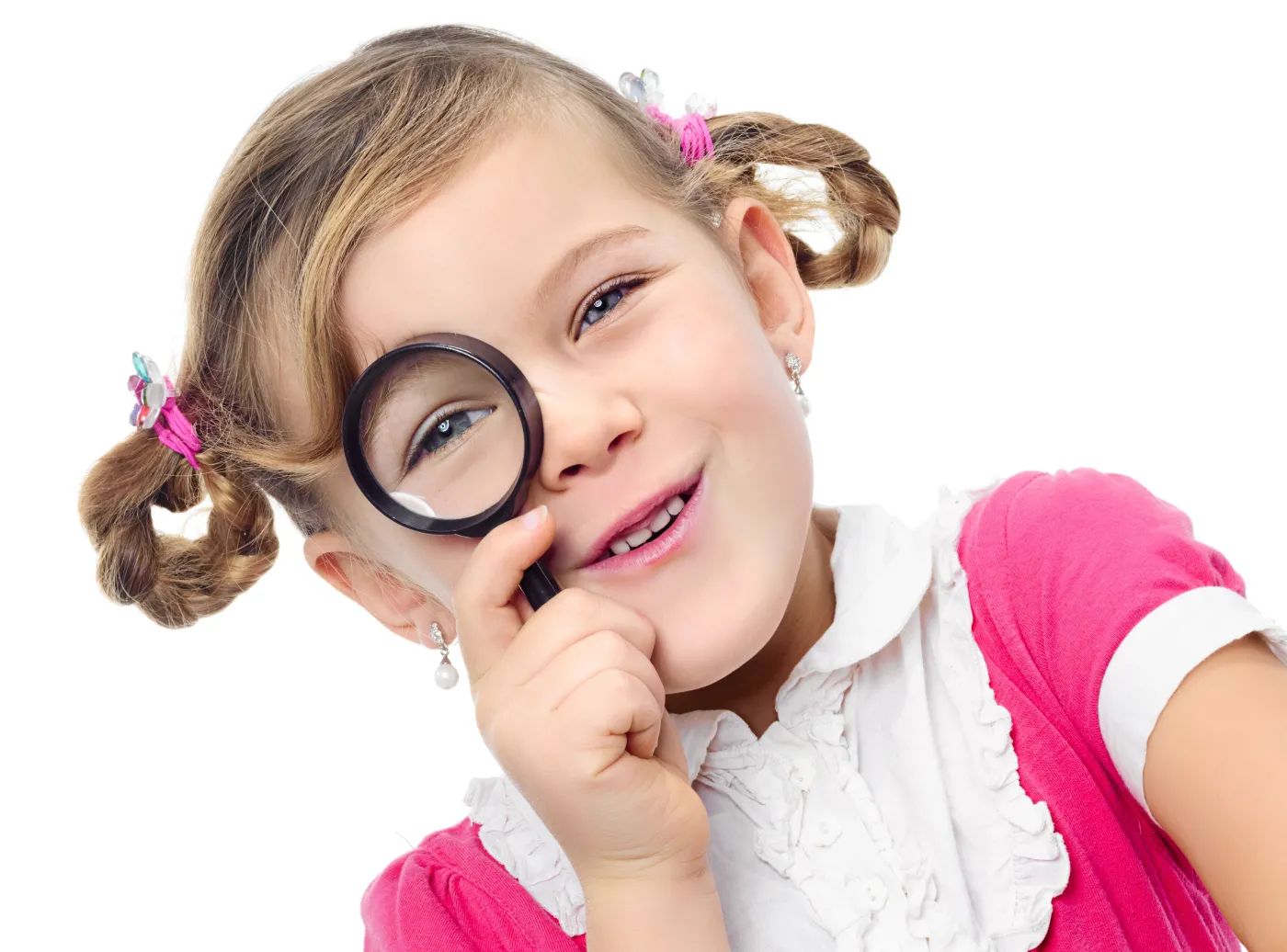 Dziewczynka pokazuje oko