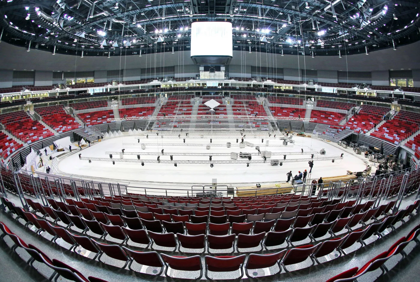 Rosjanie chcą zadziwić świat. Tak się buduje w Soczi