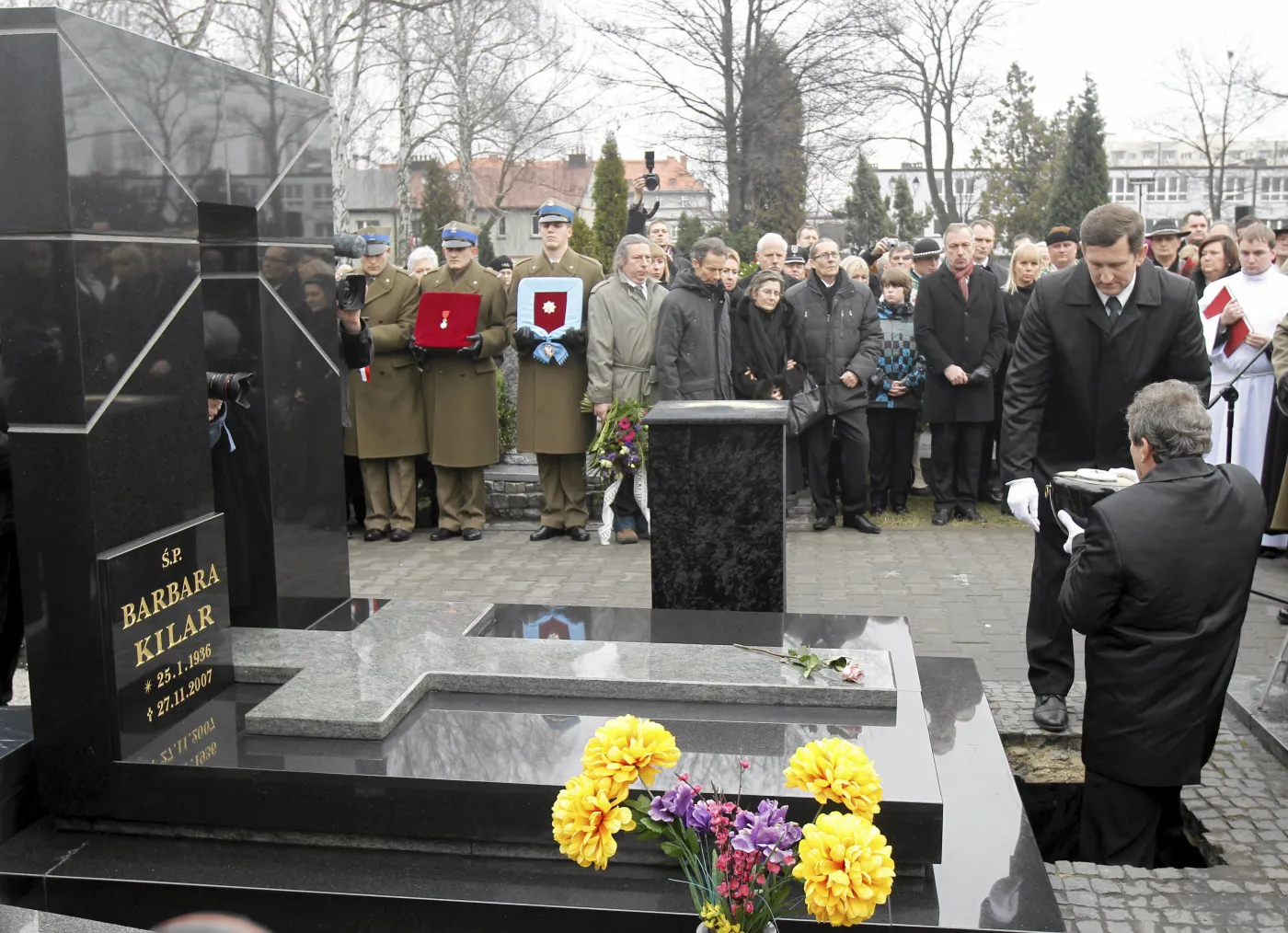 Uroczystości pogrzebowe Wojciecha Kilara. Zobacz, kto mu towarzyszył w ostatniej drodze