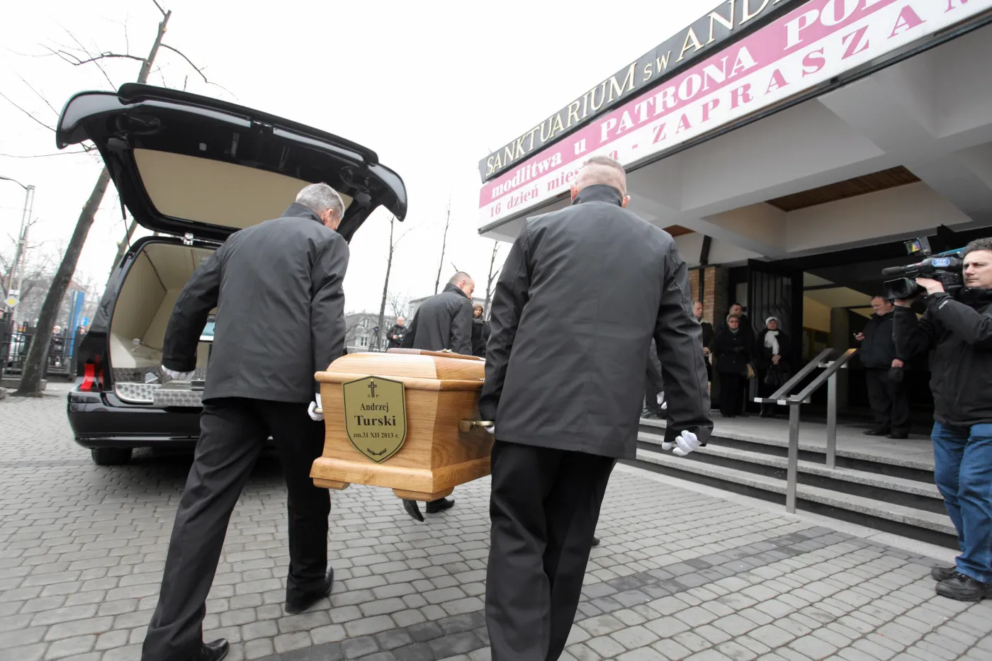 5805686-pogrzeb-andrzeja-turskiego.jpg