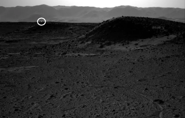 Curiosity znalazł na Marsie światło? To zdjęcie zelektryzowało świat