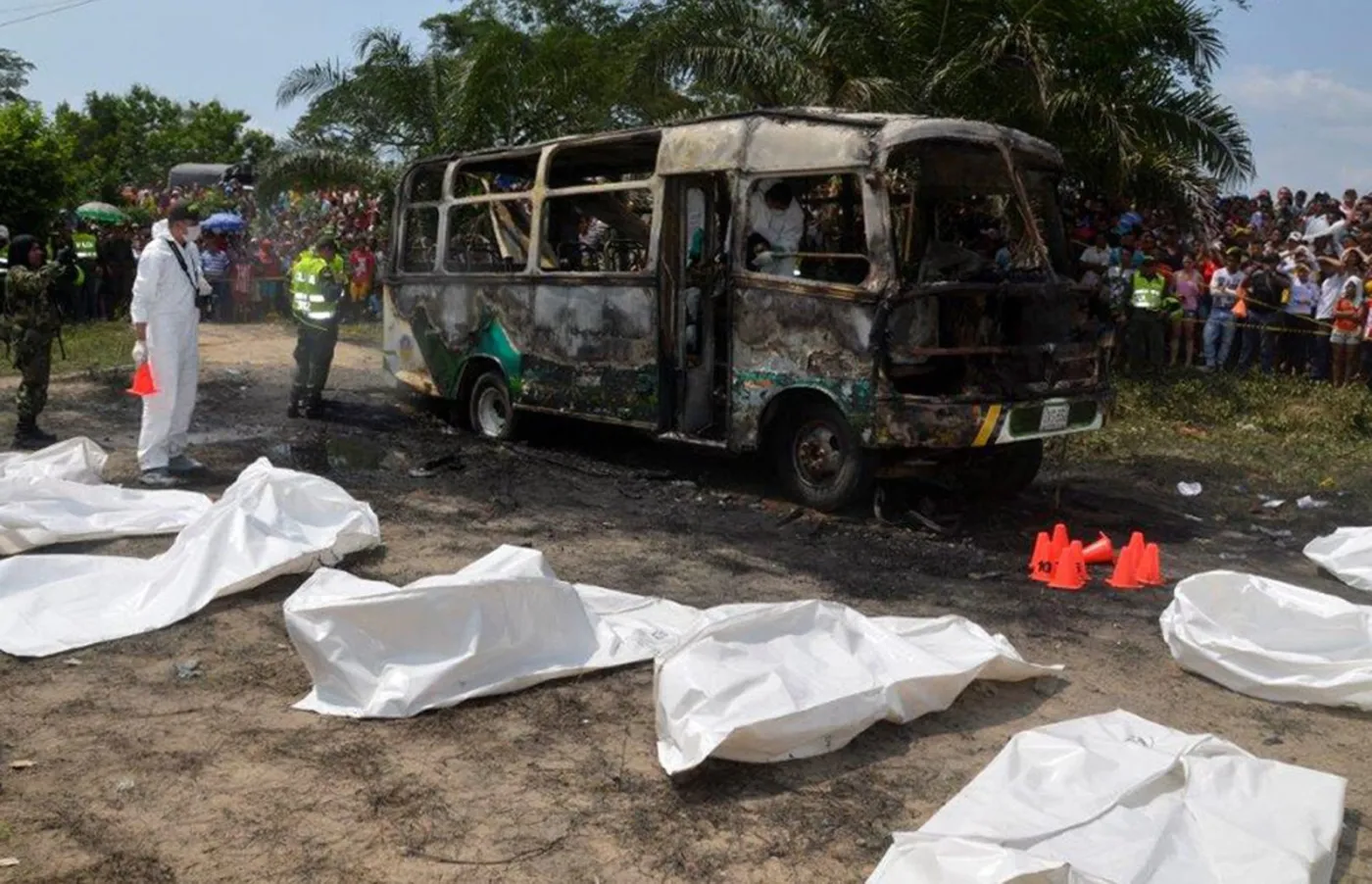 Tragedia w Kolumbii. Dzieci zginęły w pożarze autobusu. WIDEO