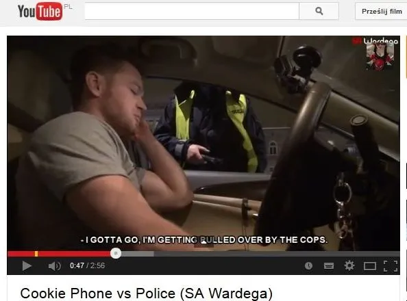 Wardęga znów wkręca policjantów. Mandat za ciasteczkowy telefon? [WIDEO]