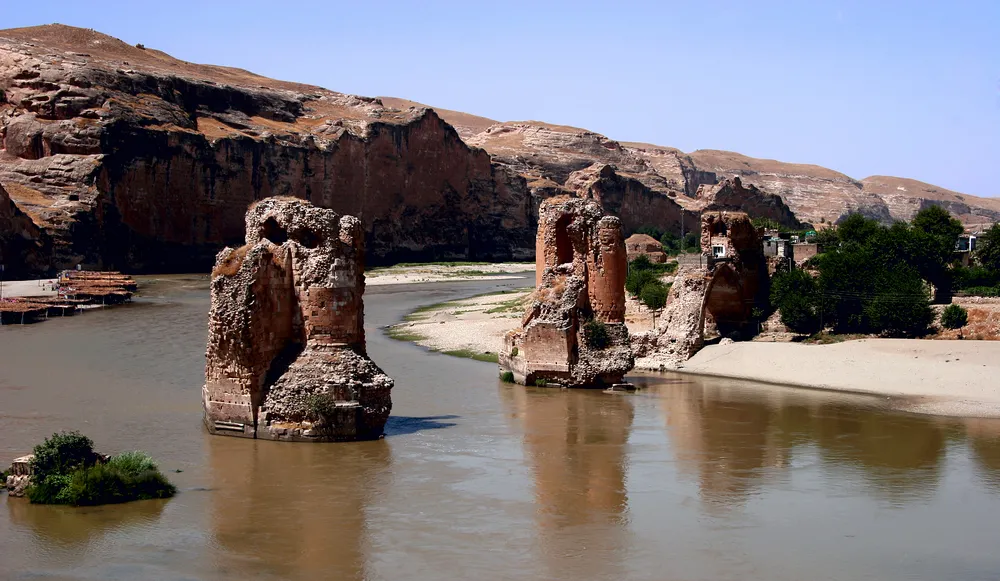 5932329-zabytki-hasankeyf-turcja.jpg