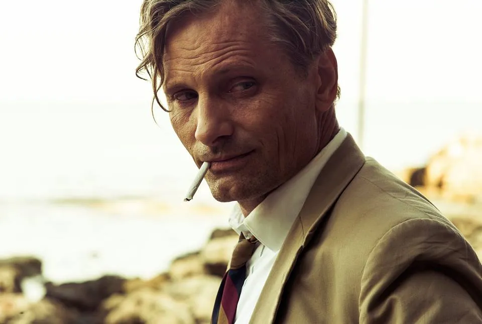Viggo Mortensen pozbywa się ciała. To będzie pasjonująca "Rozgrywka" [ZDJĘCIA]