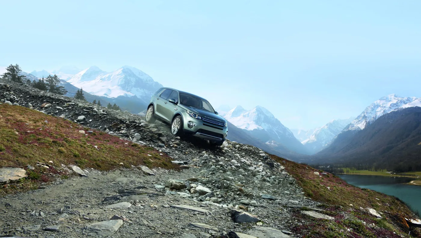 6749799-land-rover-discovery-sport.jpg