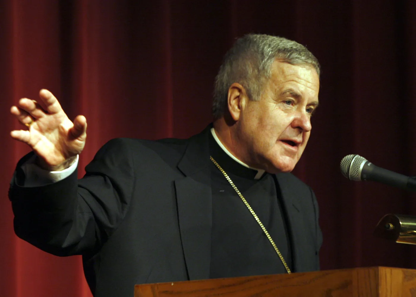 Arcybiskup Robert Carlson