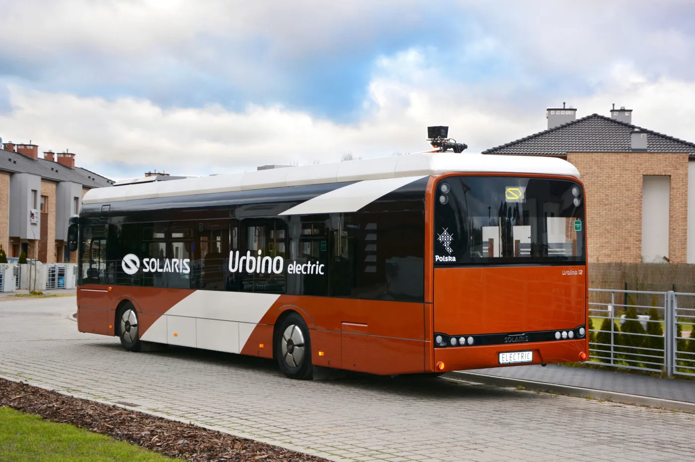7212586-solaris-urbino-12-electric.jpg