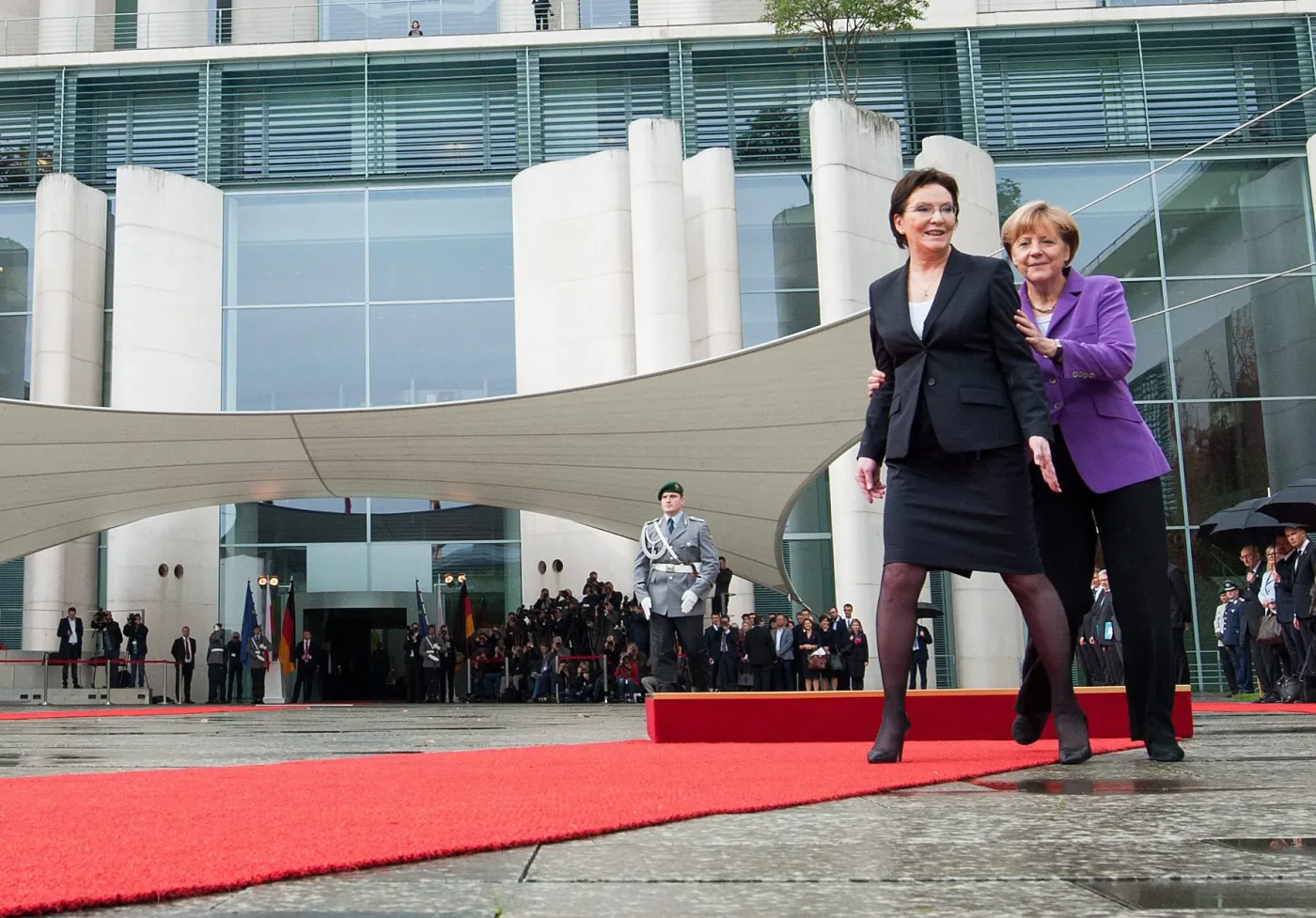 6932153-ewa-kopacz-i-angela-merkel.jpg