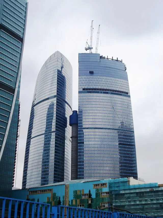 7537996-wieza-federacji-w-moskwie.jpg