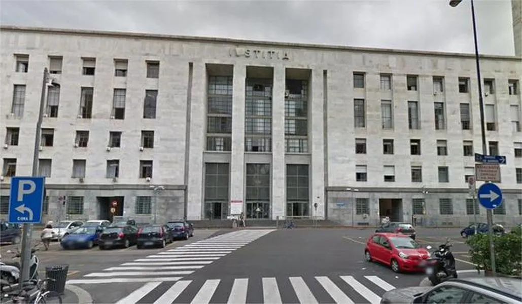 Budynek sądu w Mediolanie