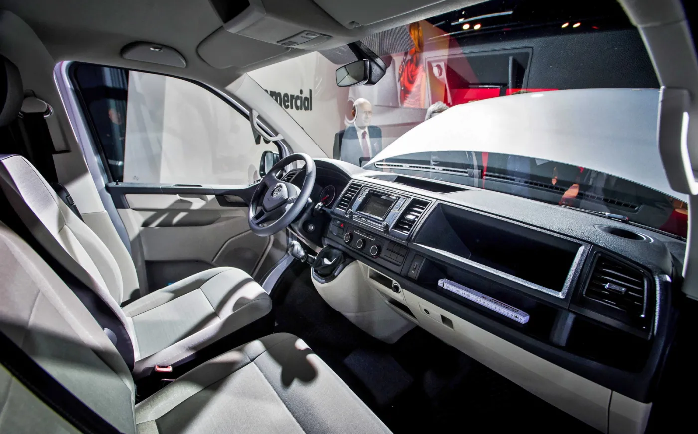 Mamy pierwsze ZDJĘCIA nowego volkswagena z Polski! Koncern inwestuje miliardy