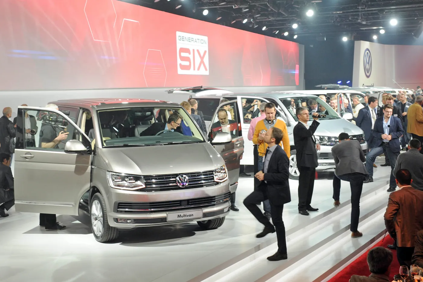7661344-volkswagen-transporter-t6.jpg