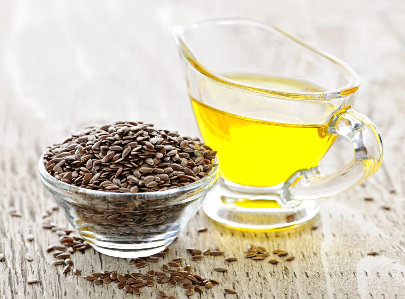 4845514-olej-z-siemienia-lnianego.jpg