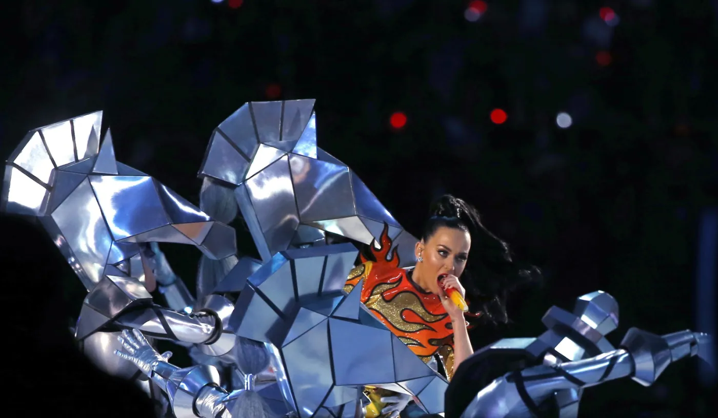7372557-katy-perry-na-super-bowl.jpg