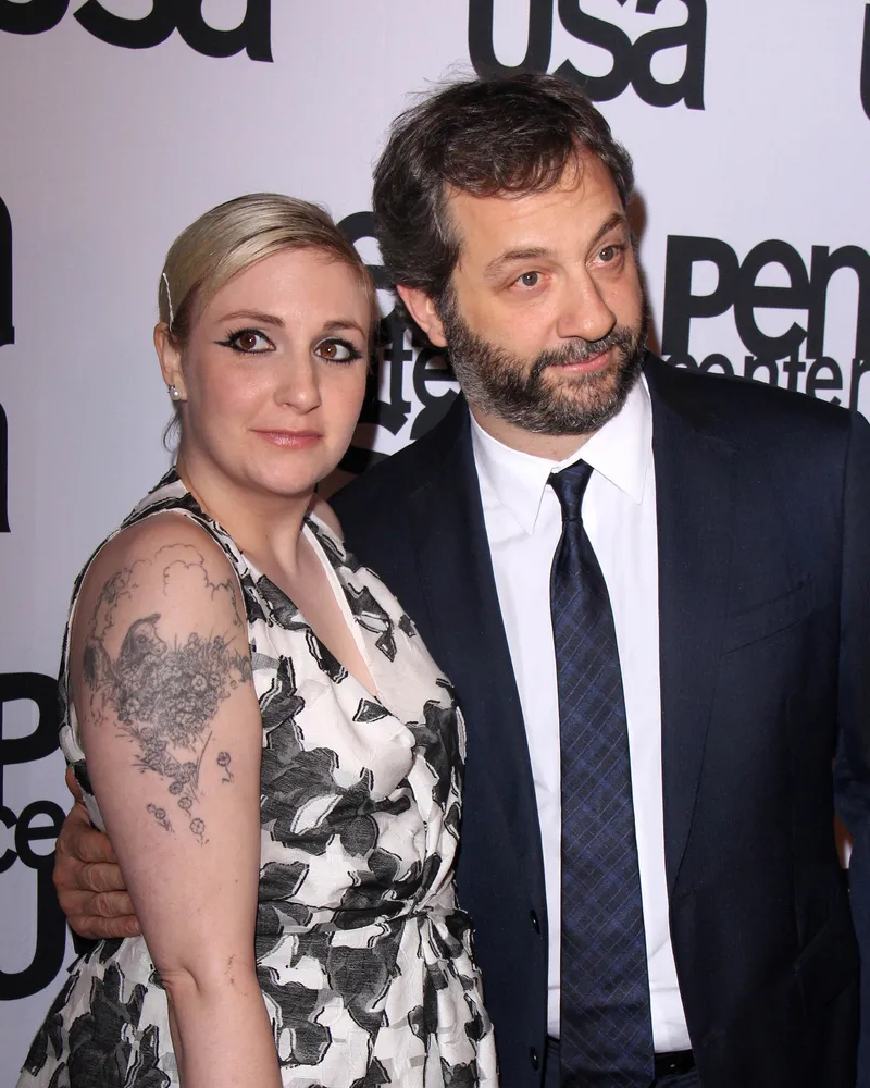 8034959-judd-apatow-i-lena-dunham.jpg