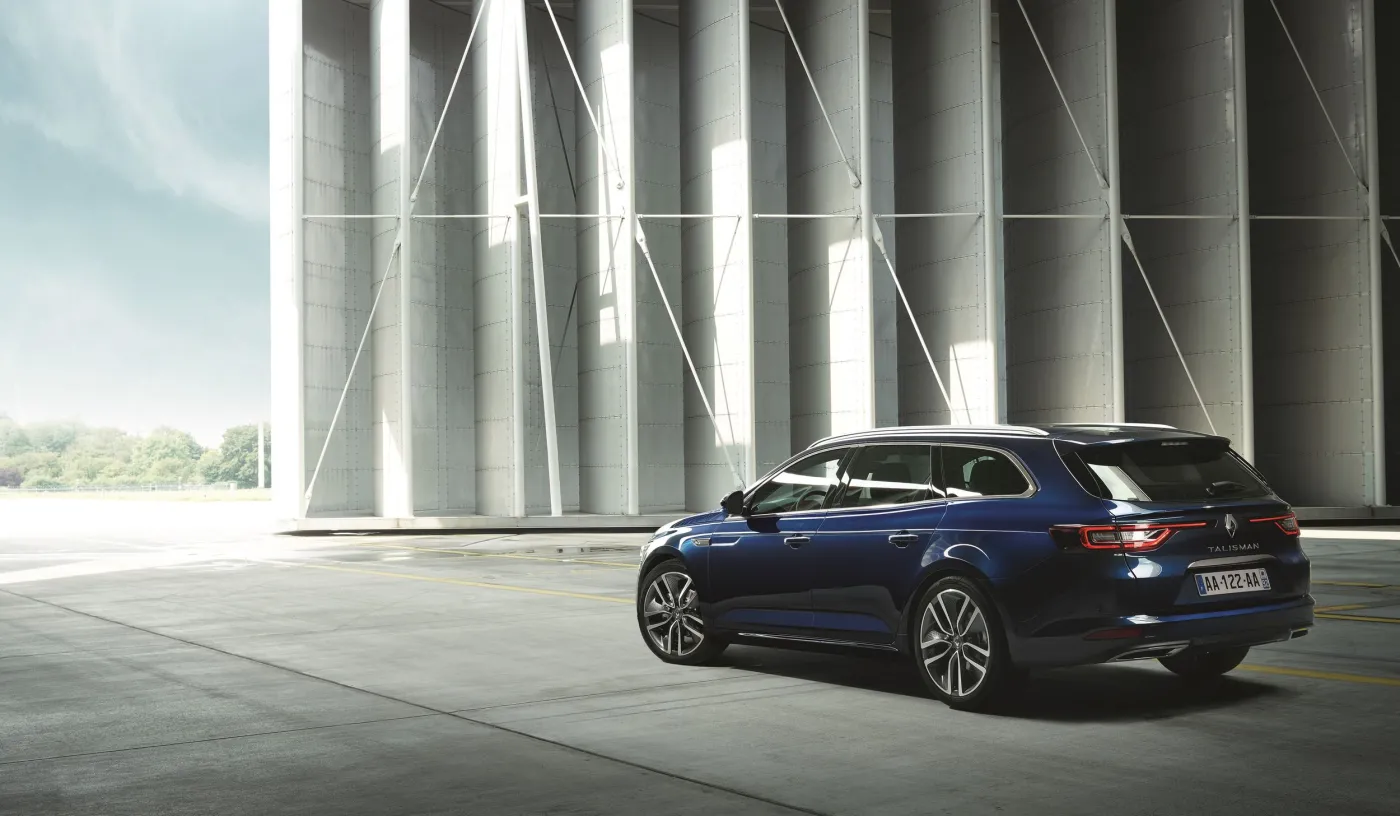 8133838-renault-talisman-grandtour.jpg