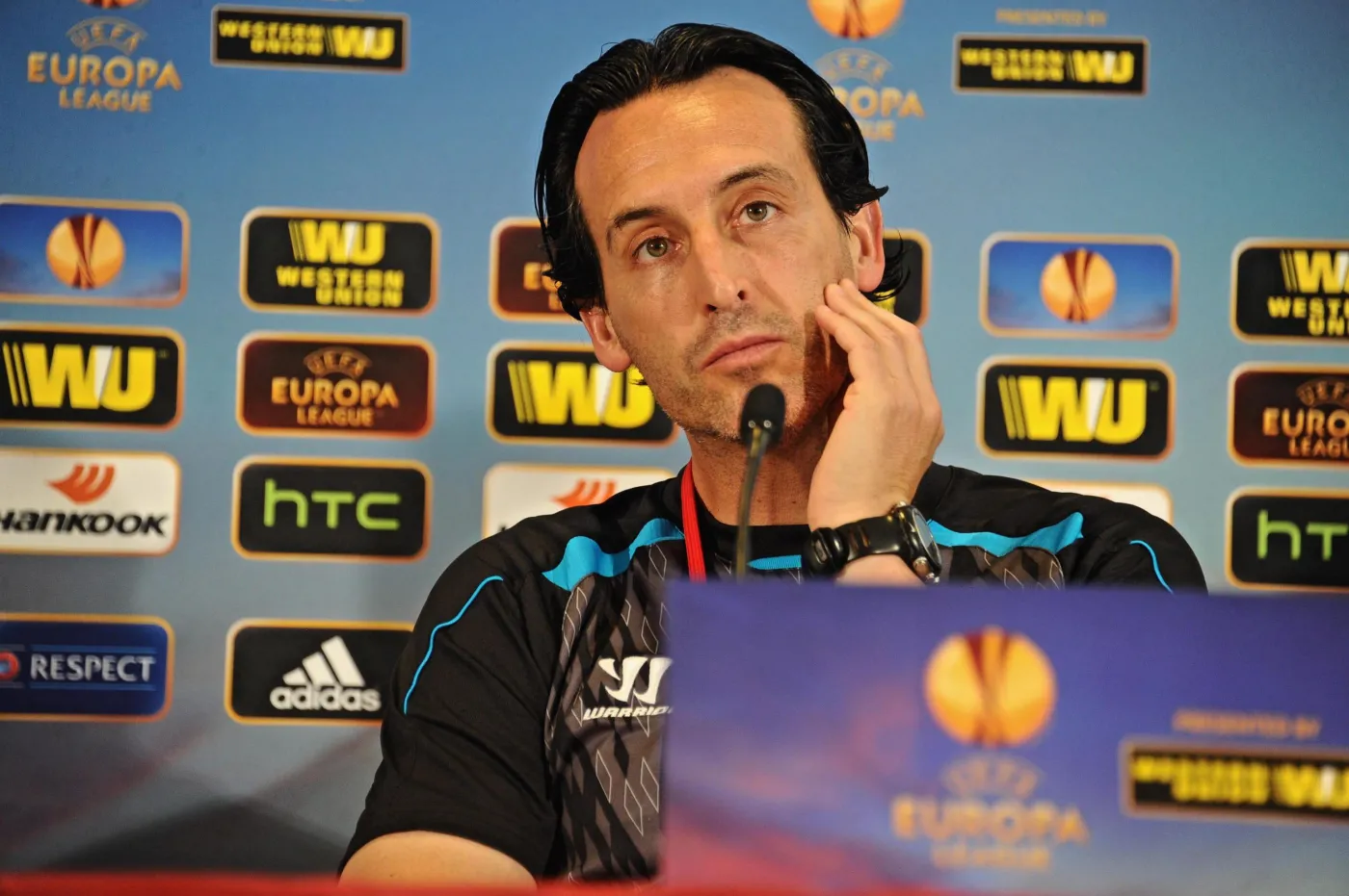 Trener Sevilli Unai Emery