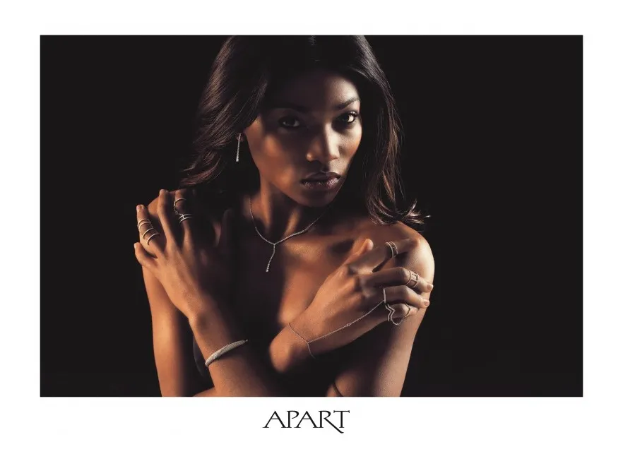 Zwyciężczyzni Top Model w sesji wiosennej biżuterii Apart