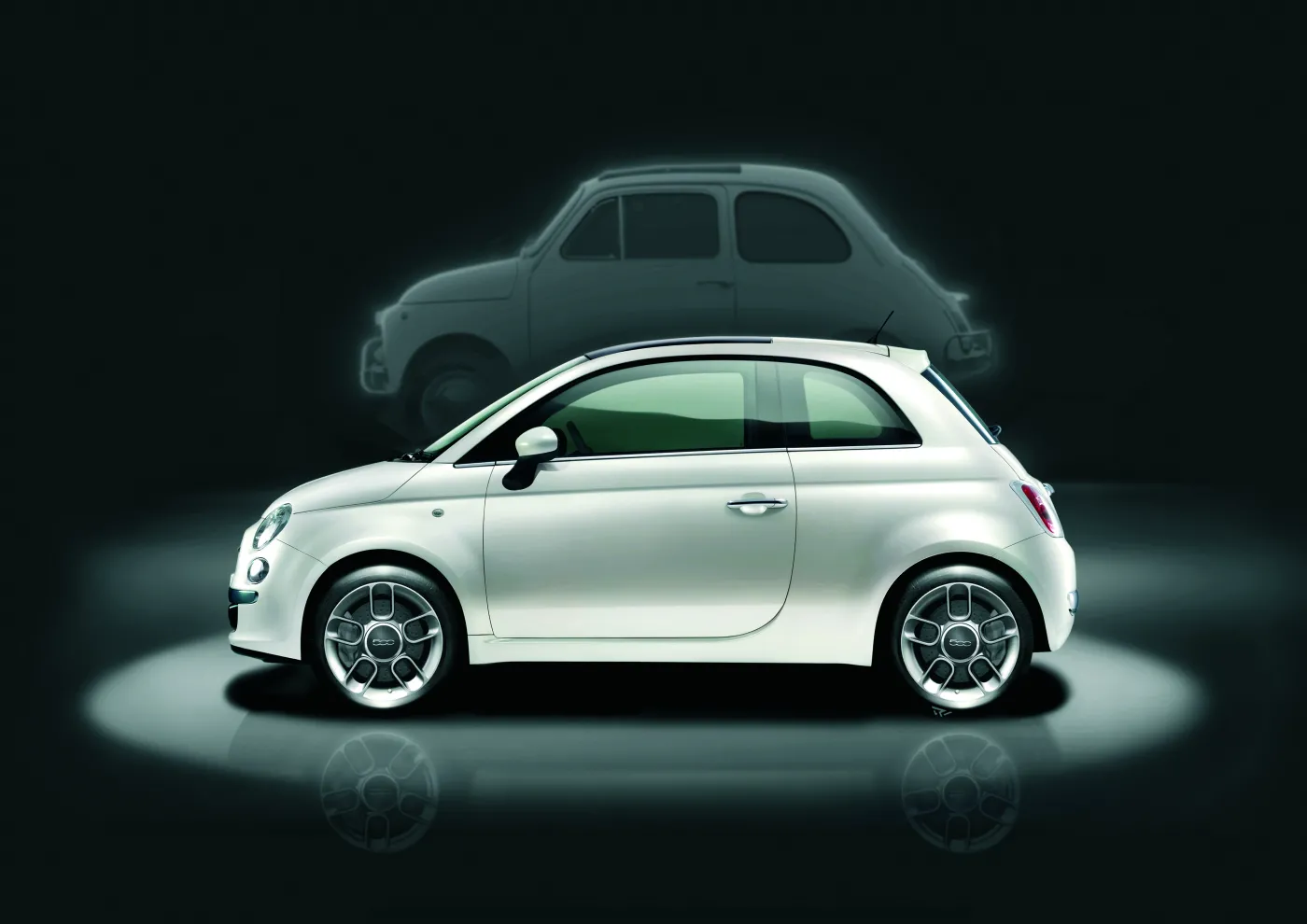 7862682-fiat-500-wspolczesny-model.jpg