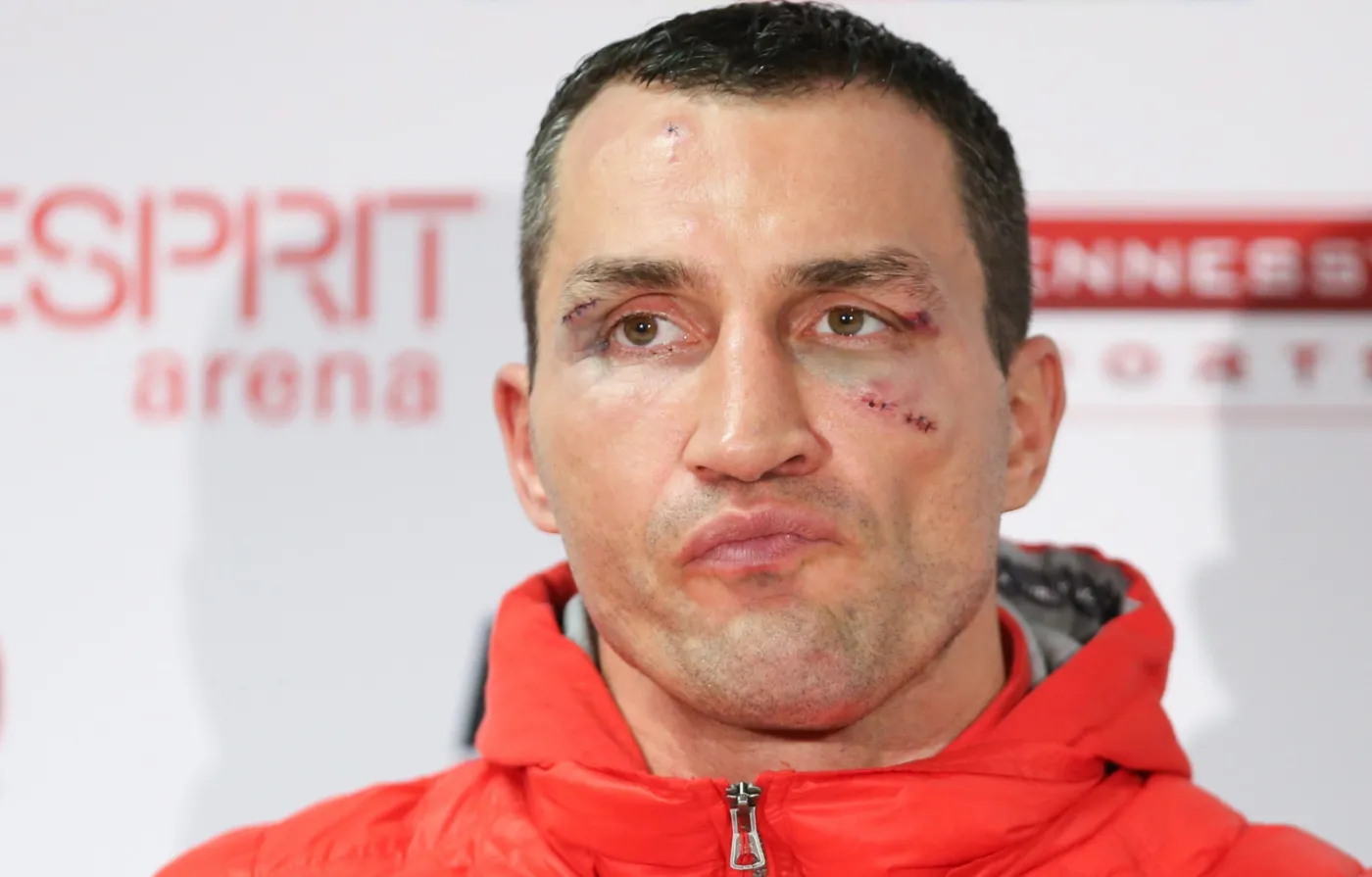 Boks: Władimir Kliczko stracił pasy. Tyson Fury bokserskim mistrzem świata wagi ciężkiej