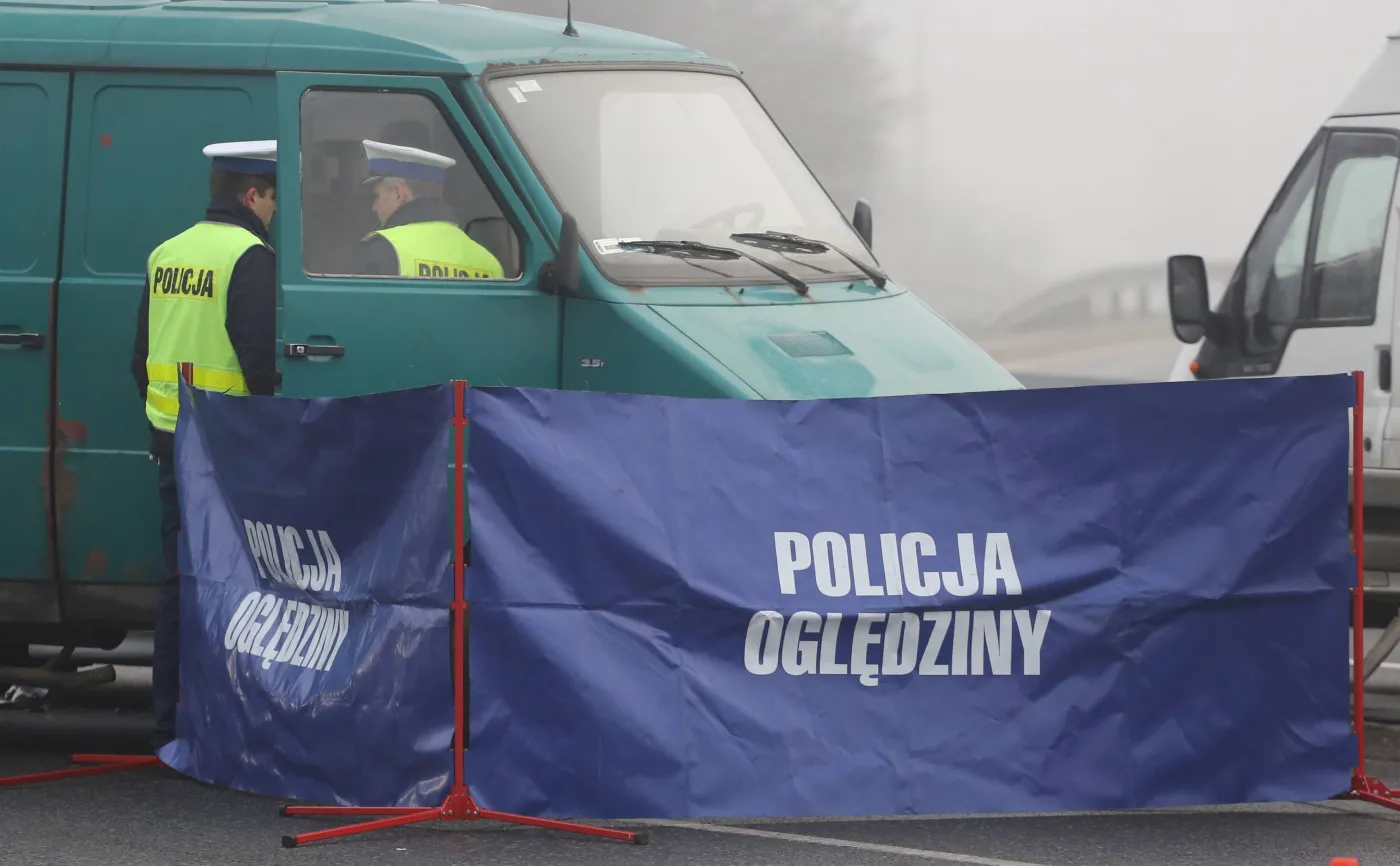 Policja na miejscu wypadku
