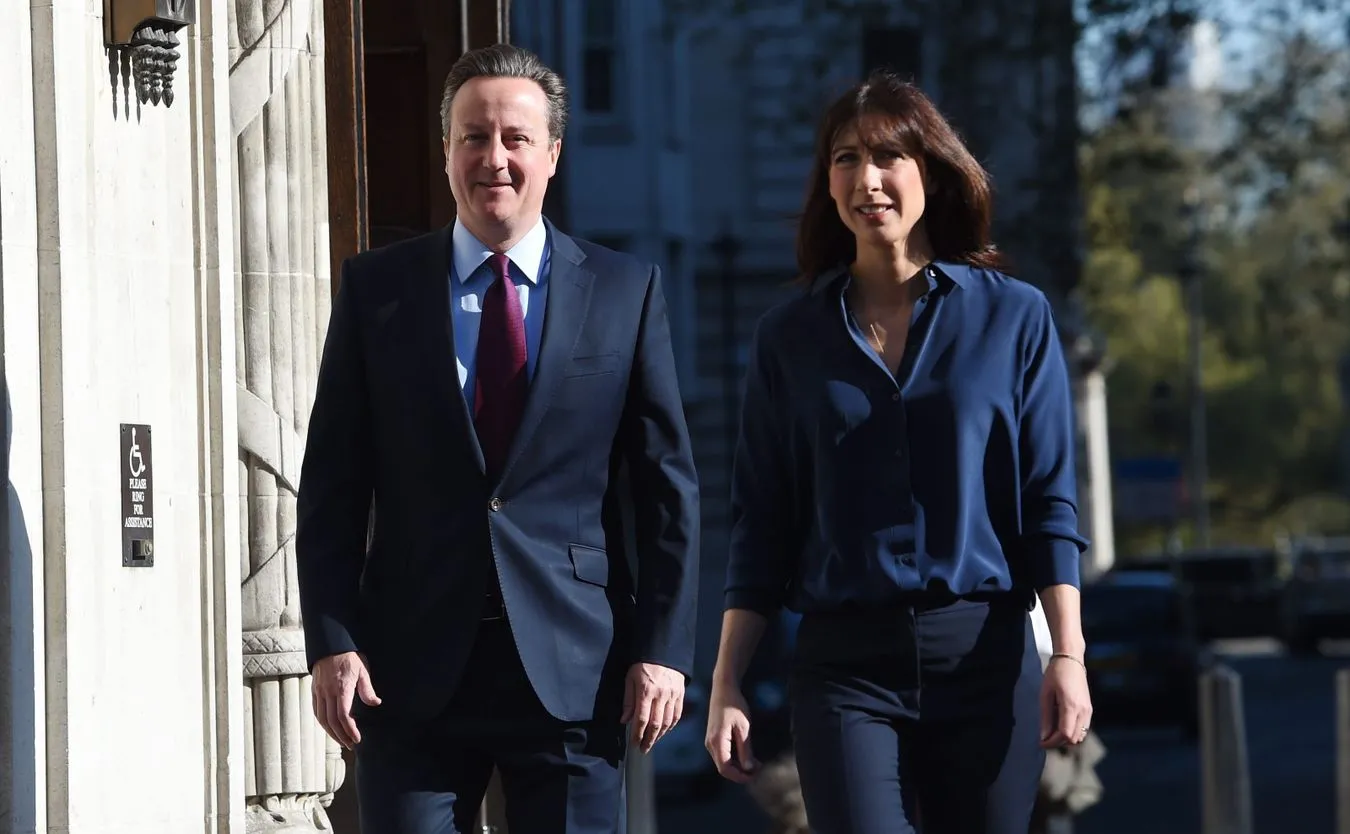 David Cameron z małżonką
