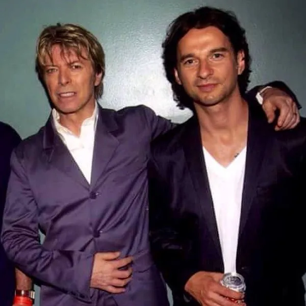 8633678-david-bowie-i-dave-gahan.jpg