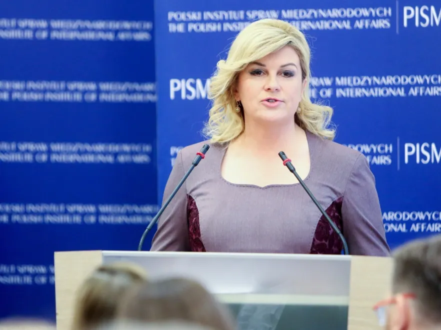 Jak mogła to zrobić biustowi? Prezydent Chorwacji niestylowo zakończyła wizytę w Polsce