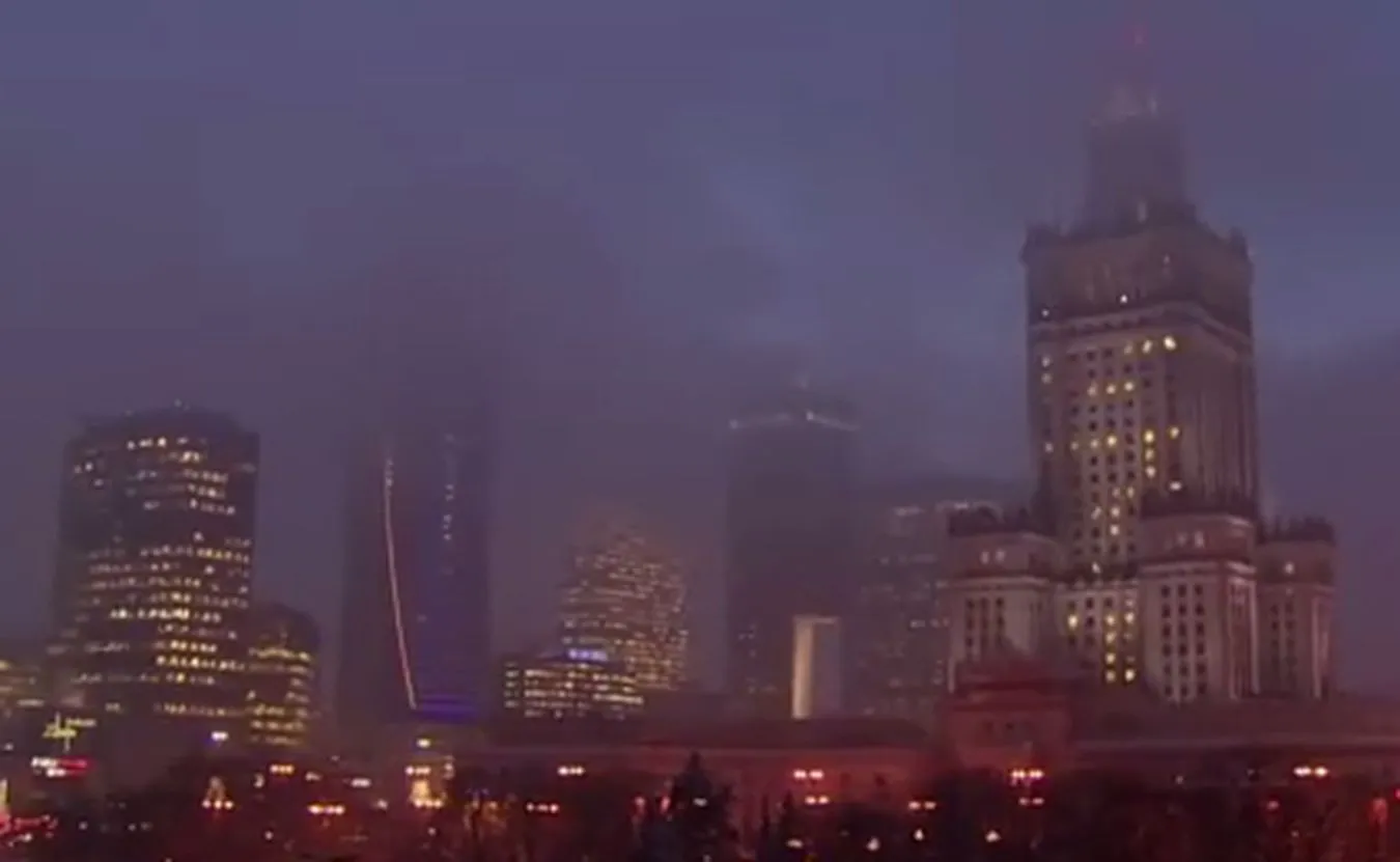 MSZ protestuje przeciw "stronniczemu filmowi BBC" i zapewnia: Raczej stale utrzymuje się radosny nastrój. WIDEO