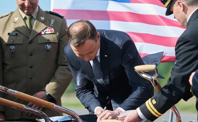 Ruszyła budowa tarczy antyrakietowej w Redzikowie. Duda: Pociski nie będą wymierzone w kogokolwiek