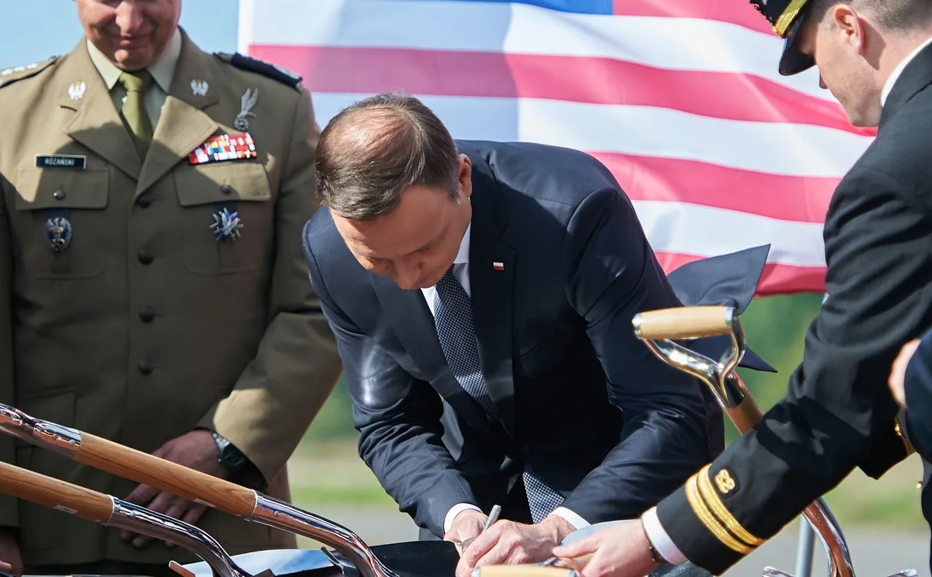 Ruszyła budowa tarczy antyrakietowej w Redzikowie. Duda: Pociski nie będą wymierzone w kogokolwiek