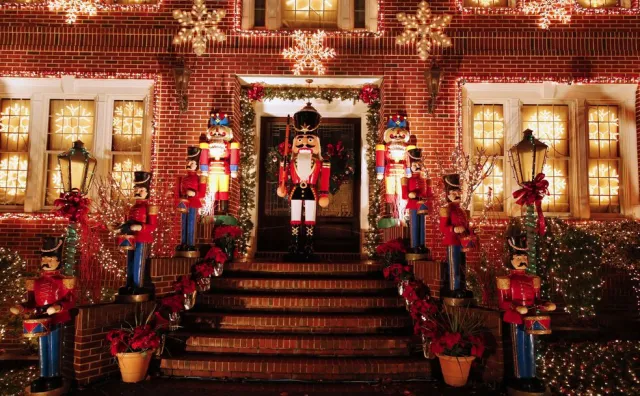 Jak zadbać o światło na święta? PRAKTYCZNY PORADNIK dla domu i ogrodu