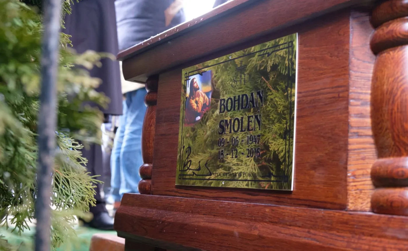 9724305-pogrzeb-bohdana-smolenia.jpg