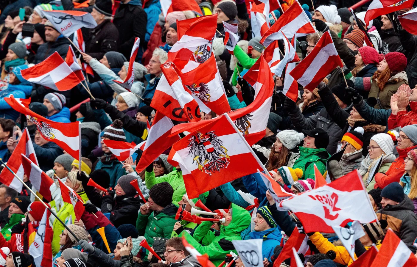 Kibice skoków narciarskich