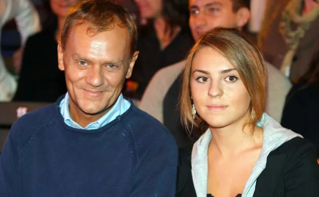 Kasia Tusk gratuluje tacie: Światłość dominuje nad ciemnością. Jestem z Ciebie dumna tatusiu!