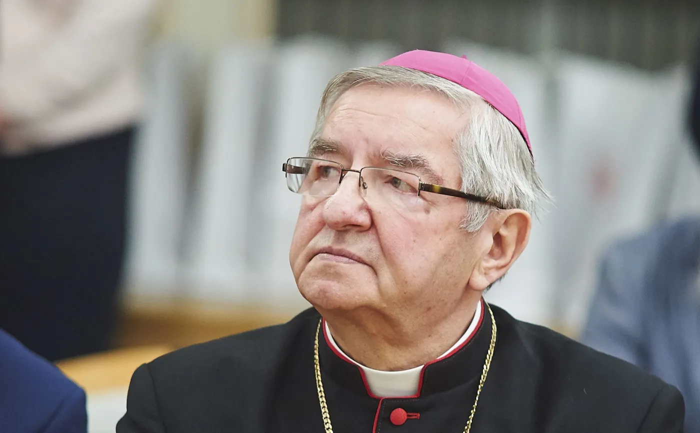 Abp Głódź: Nie ma podziału w narodzie, jest zróżnicowanie opinii