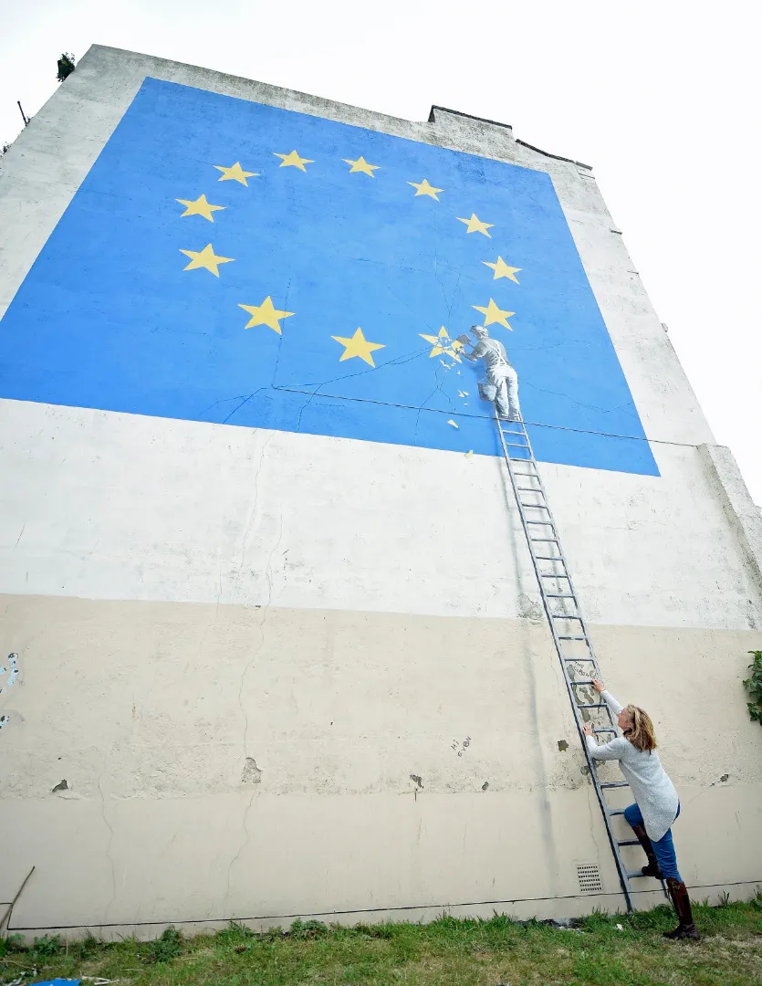10128841-brexit-wedlug-banksy-ego.jpg