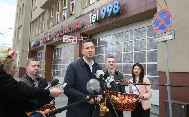 Szef PSL o imigrantach: Przyjmijmy sieroty, młodzi mężczyźni niech wracają i walczą o wolność swojej ojczyzny