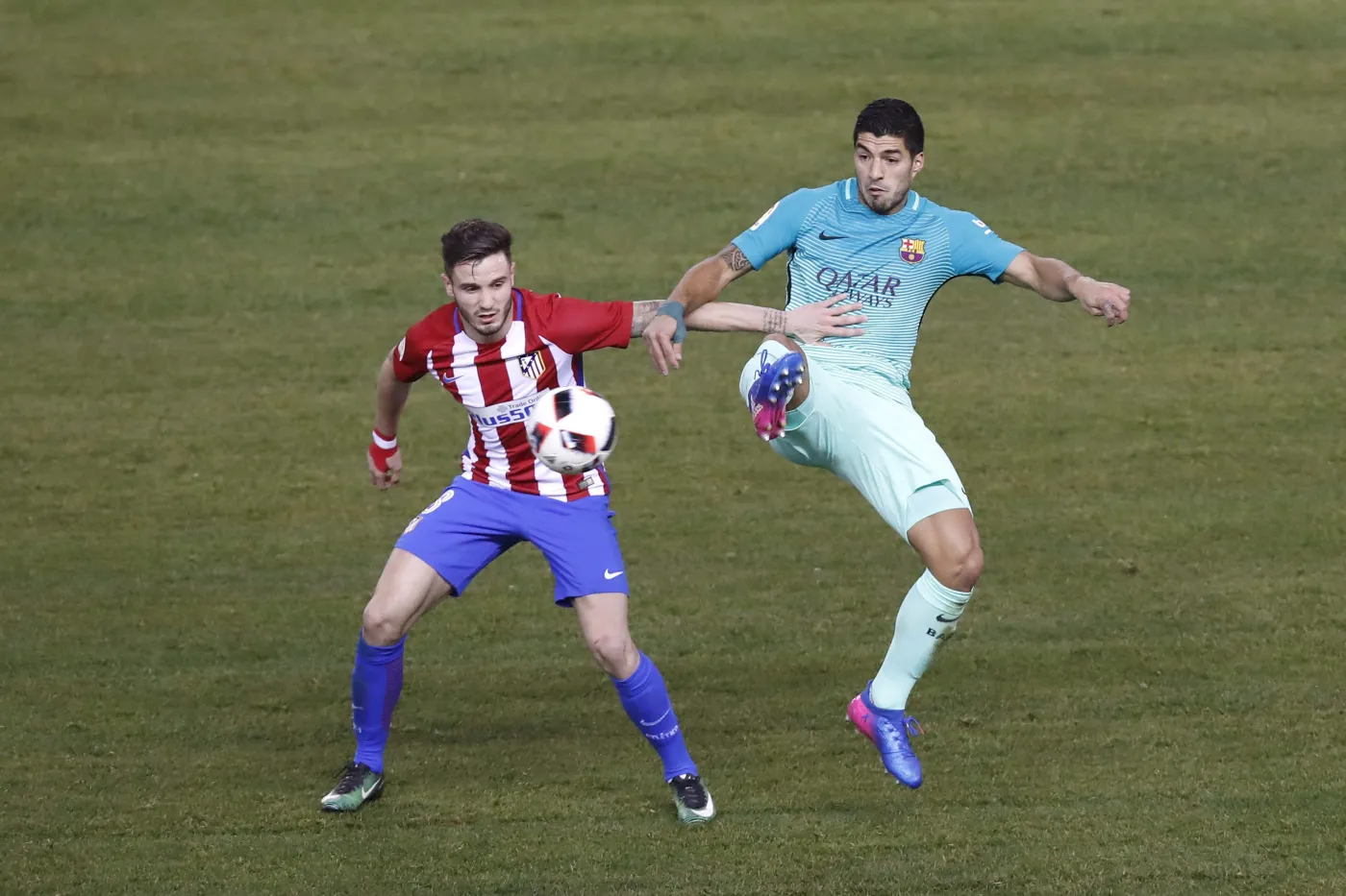 Luis Suarez i Saul Ńiguez