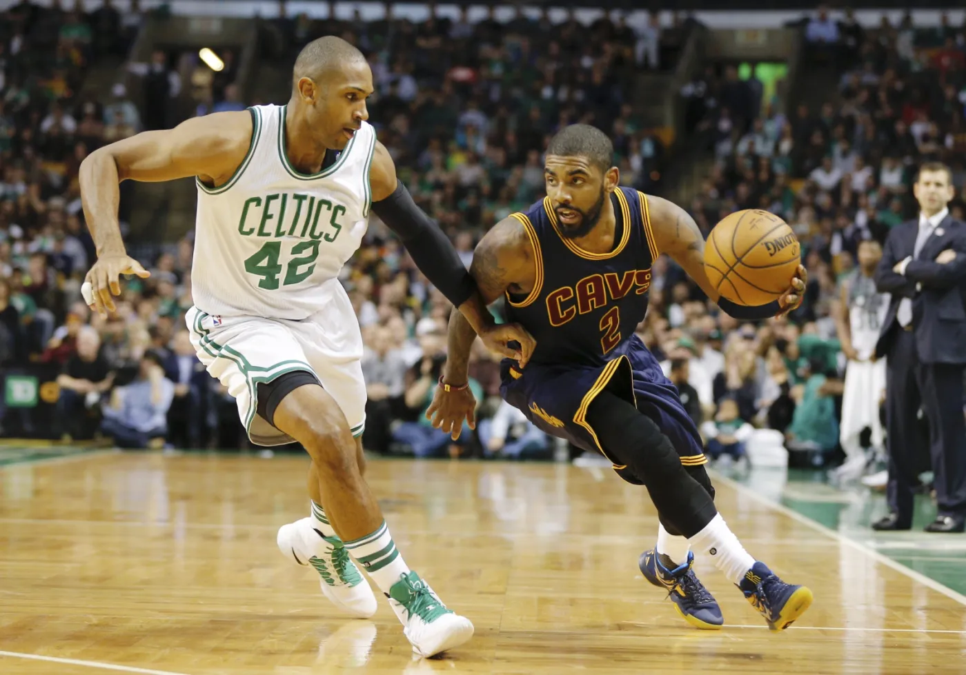 Kyrie Irving i Al Horford