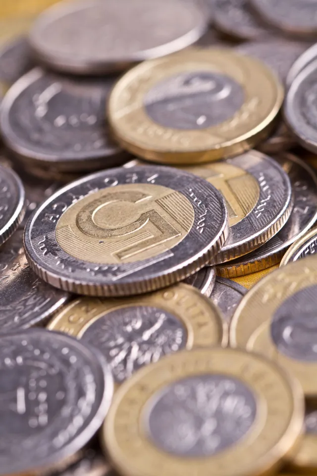 Jesteśmy w czołówce producentów mebli na świecie, a i tak co szósta firma nie spłaca zobowiązań na czas