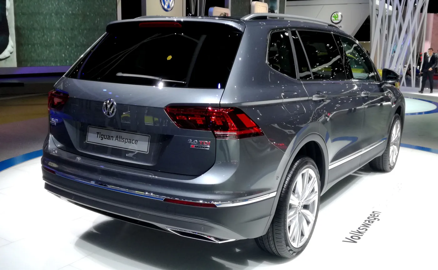Oszczędny SUV dla rodziny już w Polsce. Oto allspace, czyli nowy model Volkswagena większy niż tiguan
