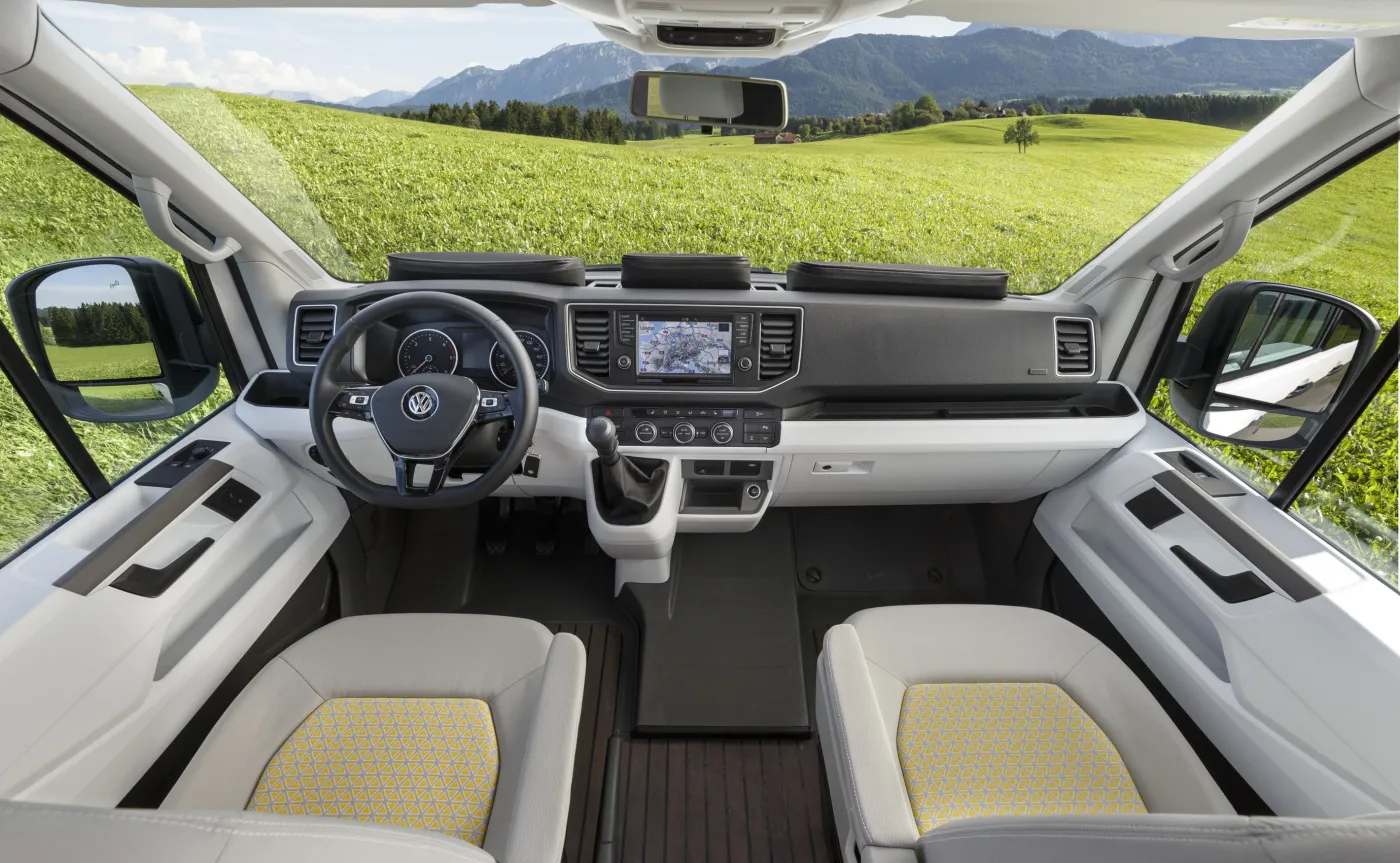 10398249-volkswagen-california-xxl.jpg