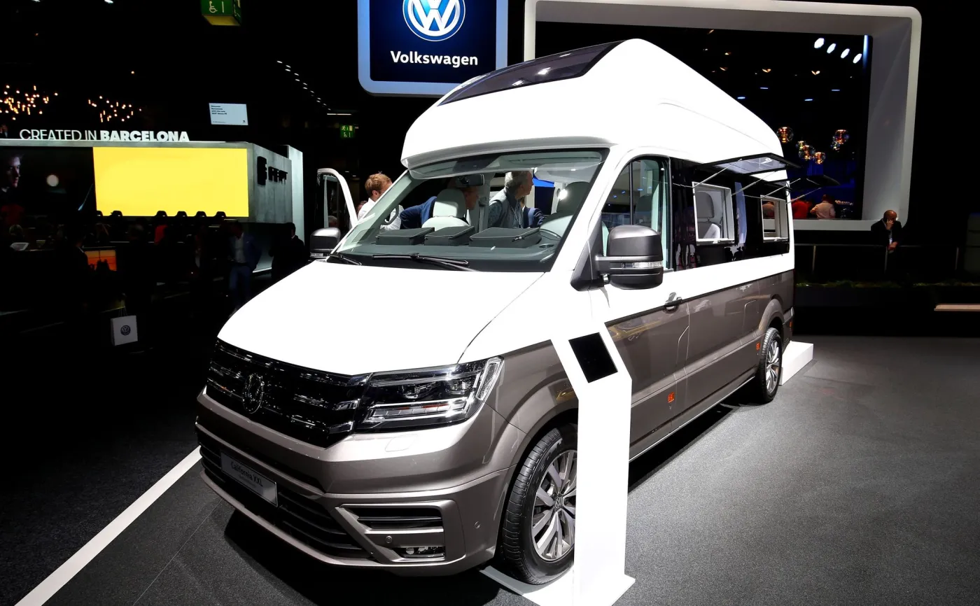 10490831-volkswagen-california-xxl.jpg