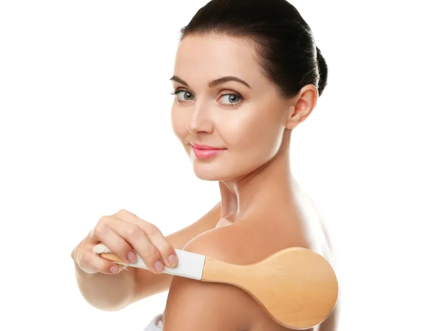 Zafunduj sobie ten luksus: peelingi na twarz i ciało, które pomagają zachować młodość