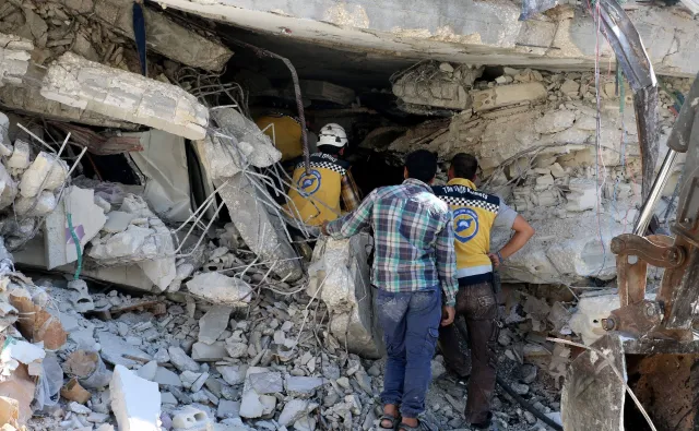 Wybuch składu broni w Syrii. Kilkadziesiąt ofiar cywilnych, w tym dzieci