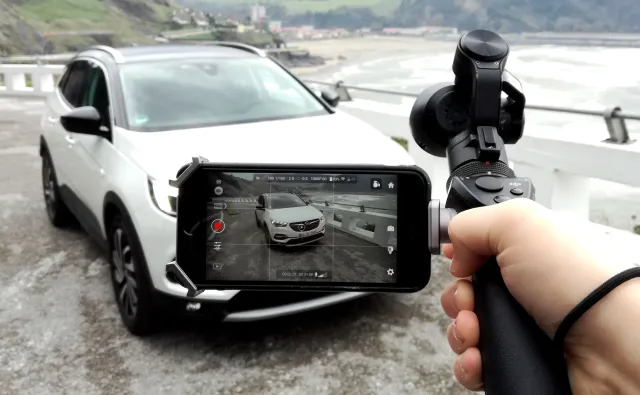 Opel Astra z fabryki w Gliwicach jedzie na podbój... Libanu. Podpisano już umowę