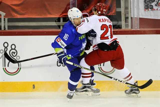 Dobry mecz naszych hokeistów na MŚ. Biało-czerwoni pokonali faworytów